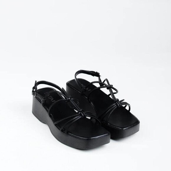 Black Lace-Up Platform Sandals - Trendy Vacation-Ready Footwear, Size 9 - Picture 1 of 8